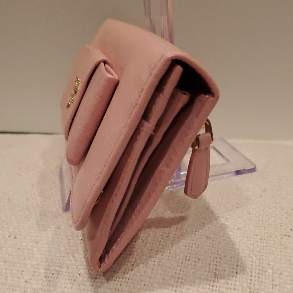 Prada Pink Saffiano Leather Wallet with Bow Detail - Picture 5 of 16